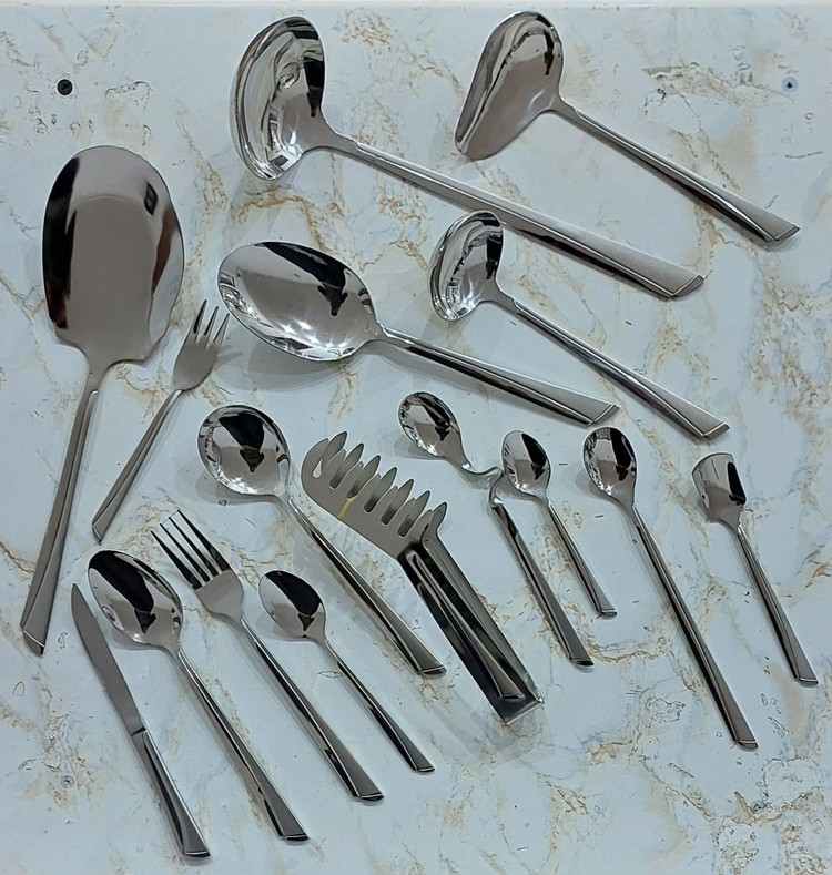 سرویس قاشق و چنگال جدید و شیک عروس ۲۴ نفره ۱۴۴ پارچه (6.3kg)برند یونیک آلمان
